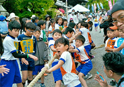 子ども綱引き大会